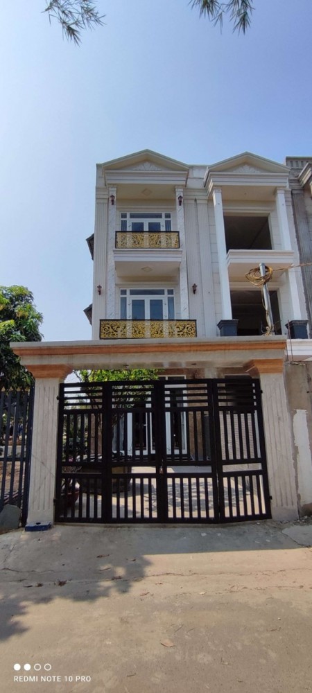 NHÀ CHÍNH CHỦ SIÊU ĐẸP GIÁ TỐT TẠI PHÚ HÒA BÌNH DƯƠNG