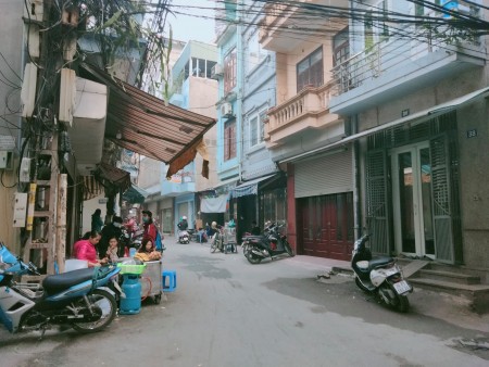 SIÊU PHẨM! BÁN NHÀ NGỌC TRÌ, 30M, 4 TẦNG, ĐƯỜNG Ô TÔ TRÁNH XE MÁY, GIÁ CHỈ 1,6 TỶ