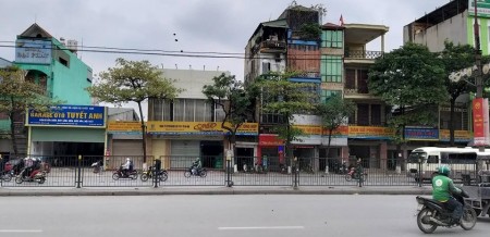 Nhà mặt phố Giải Phóng 6 tầng, MT 4.5m, Lô góc, Kinh doanh sầm uất giá chỉ 5 tỷ.