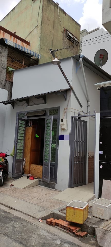 Bán gấp nhà HXH 91m2 đường Bình Long, Tân Phú, giá nhỉnh 7tỷ.