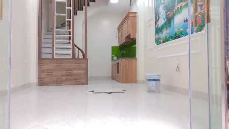 Hạ Giá! Vị trí đẹp, nhà mới Trương Định DT 35m2x5T, MT 4m Giá 2tỷ8