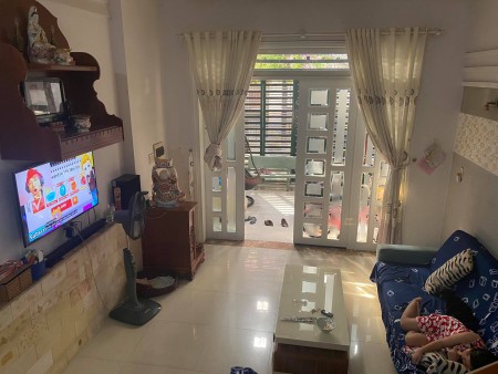 Bán nhà HXH Hoàng Hoa Thám, Q Phú Nhuận, 76m2(4.5x17) chỉ 10 tỷ 9