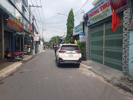 Bán dãy nhà trọ ở Kp.13, Hố Nai, Biên Hòa, gần trường Cao Đẳng Nghề 26/3. đường 2 xe hơi tránh nhau