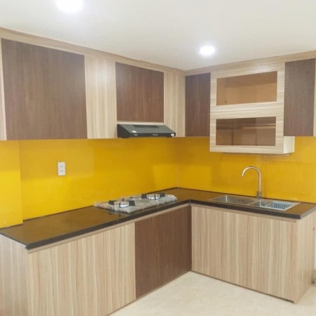 Bán nhà Cách Mạng Tháng Tám, P15, Quận 10, 56m2, Giá 6.6 tỷ. Quận 10, 56m2, Hẻm Ba Gác, 3 Tầng Đúc BTCT, 4 PN , Sổ Nở Hậu, Nhà Mới, Ở Ngay.