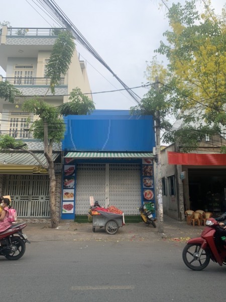 Mặt Tiền đường Nguyễn Hoàng dt 4 x 20 thoáng mát KD