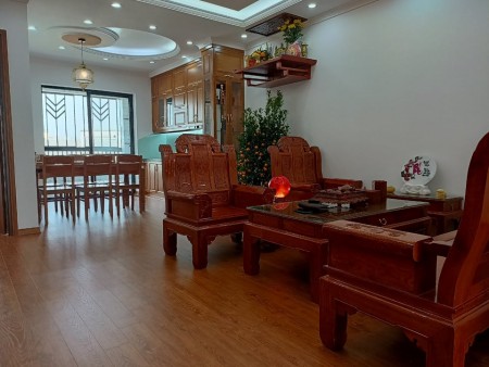 Cần bán Lô đất thổ cư 100m2 giá 19 triệu/m2 sổ đỏ chính chủ, mặt đường ô tô liên hệ 0986.128.415