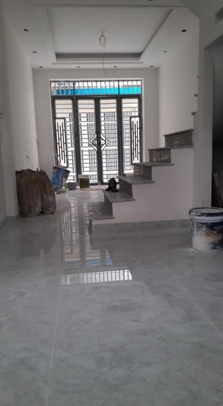 Chính chủ cần tiền bán gấp nhà 4 tầng tổ 11-12 Yên nghĩa, 36m2 giá chỉ hơn 2 tỷ.