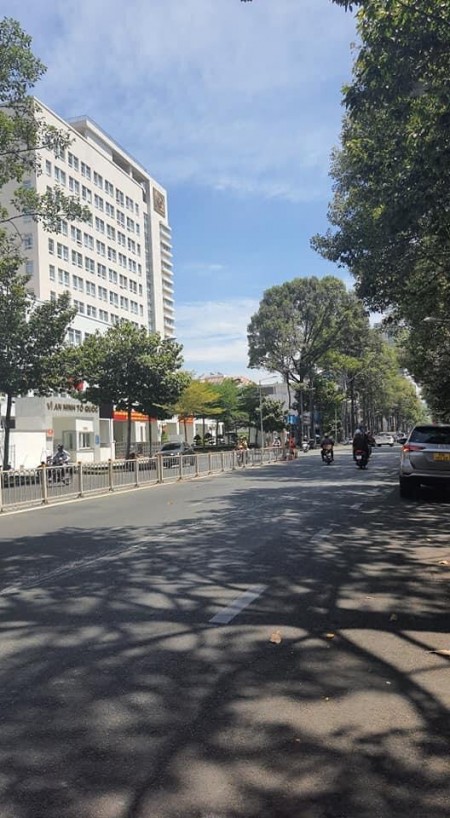 Đi đến slide 4
