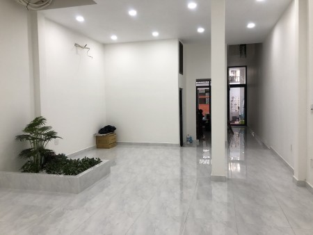 CHDV Nguyễn Văn Vĩnh 5.5x20 Trệt 3L 9P Giá 45Tr/th