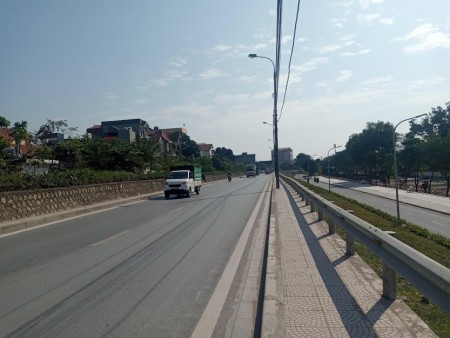 Bán đất kho xưởng mặt đường Nguyễn Khoái quận Hoàng Mai, điểm vàng hái ra tiền