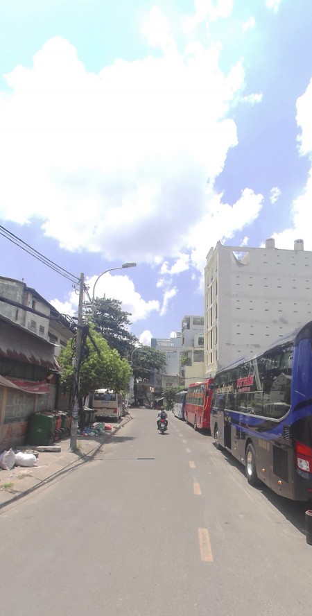 Cần nhượng lô đất MT Hậu Giang, P. 12, Q 6, gần vòng xoay Phú Lâm, giá 2.8 tỷ, có sổ