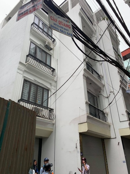 Bán nhà ngõ Hoàng Mai giá 5 tỷ, oto vào nhà