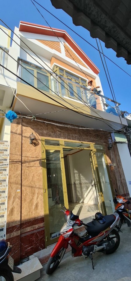 Nhà trệt lầu trục chính Hẻm 388 Nguyễn Văn Cừ, P. An Khánh, Ninh Kiều, Cần Thơ