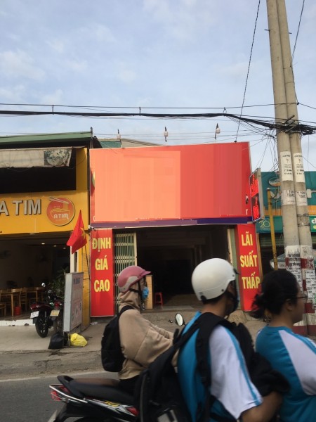 Nhà Mặt Tiền, Đường Hoàng Văn Thụ, _ gần công viên, sân bay