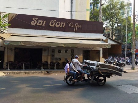 Cho thuê Nhà nguyên căn Góc 2 MT Đường Nguyễn Tri Phương, P.4, Q10