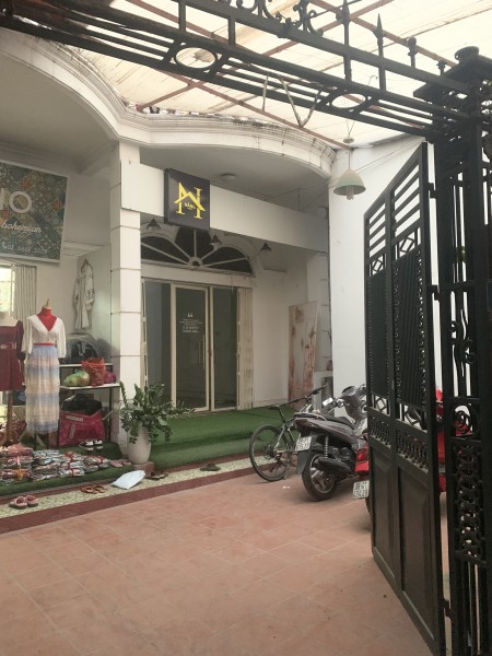 Cho thuê cửa hàng tại ngõ 132 Cầu Giấy