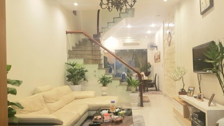 Nhà Mặt Ngõ Kinh Doanh Tốt, 35m2x4T, Ở Ngay, Giá 3,75 tỷ