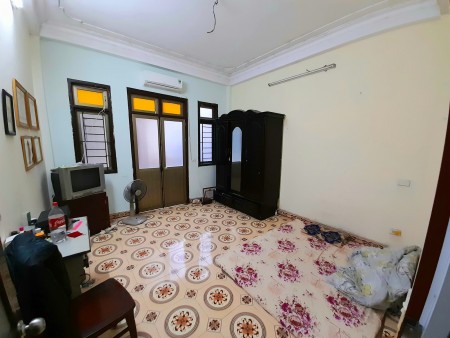 Duy nhất có 102, nhà đẹp 4t, 46m2, 4 tỷ, ngay láng hạ