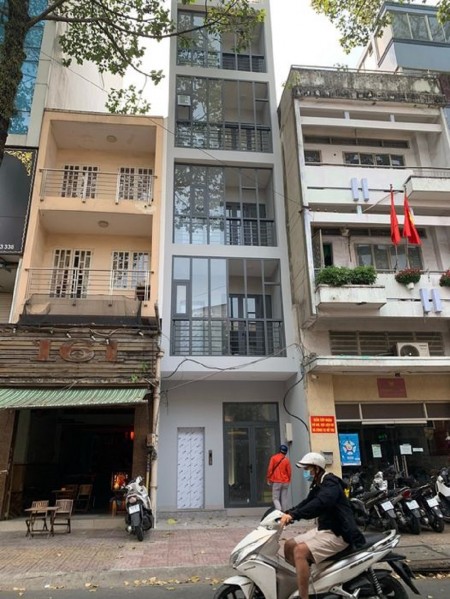 MT Đường Nguyễn Thị Thập dt 4 x 25 thoáng mát 4L