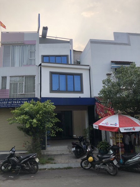 MT Đẹp Phan Chu Trinh 4.5x15 Trệt 2Lầu Giá 20Tr/th
