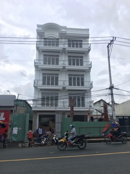 Nhà Mặt Tiền, Đường Cách Mạng Tháng 8 kinh doanh đông