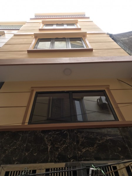 BÁN NHÀ 4 TẦNG 45M2 ĐƯỜNG CHIẾN THẮNG VĂN QUÁN HÀ ĐÔNG Ô TÔ ĐỖ CỬA CỰC HIẾM GIÁ 4,3 TỶ