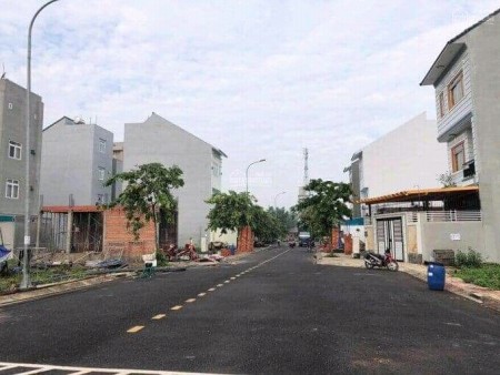 Cần Bán lô đất gần bệnh viện Quốc Tế Hạnh Phúc Thuận An