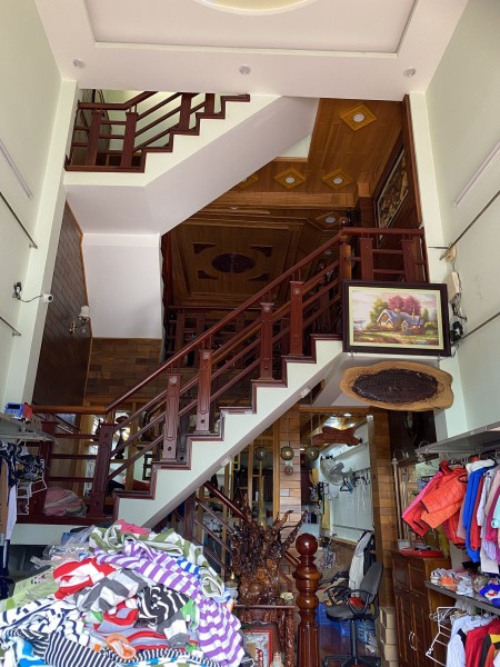 Chính chủ cần bán gấp nhà 2 mặt tiền 87 Nguyễn Đình Chiểu, Pleiku- Gialai
