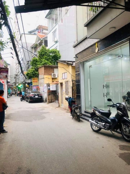 LÔ GÓC, 3 THOÁNG, Ô TÔ VÀO, 30M RA MẶT PHỐ, ĐẸP LONG LANH
