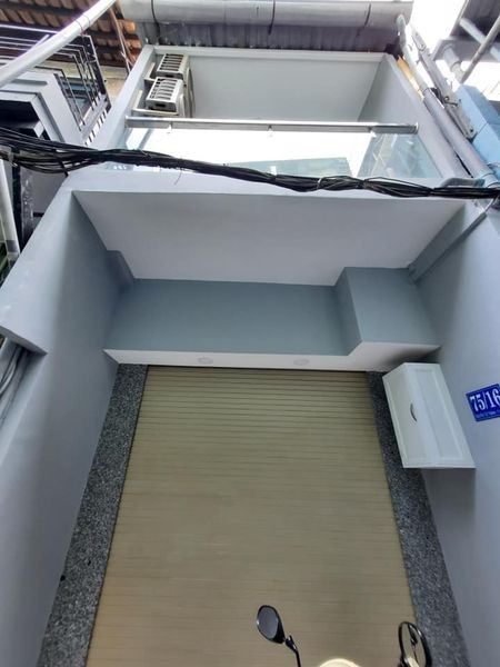 NGUYỄN TẤT THÀNH, PHƯỜNG 13, Q4 SÁT QUẬN 1 GẦN MẶT TIỀN ĐƯỜNG DT 36M2 CHỈ 3.75 TỶ