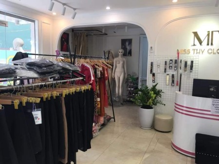 Nhà Mặt Phố Bùi Xương Trạch Thanh Xuân. Lô Góc 2 mặt tiền. Kinh Doanh quá đỉnh. Chỉ hơn 8 tỷ