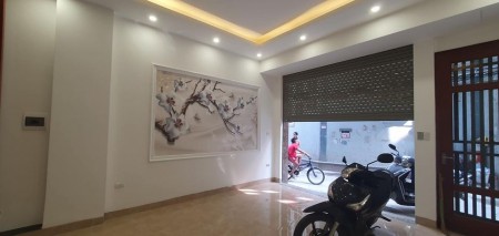 PHÚ ĐÔ NHÀ ĐẸP 10M Ô TÔ /NHIỀU TIỆN ÍCH