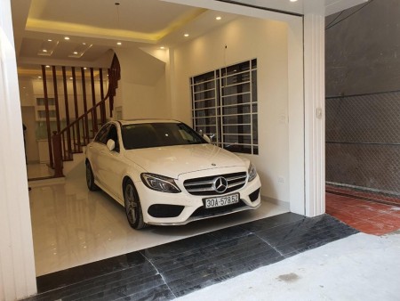Bán nhà Xuân Đỉnh, vị trí kinh doanh, ô tô vào nhà, DT 45m2, giá 5,7 tỷ