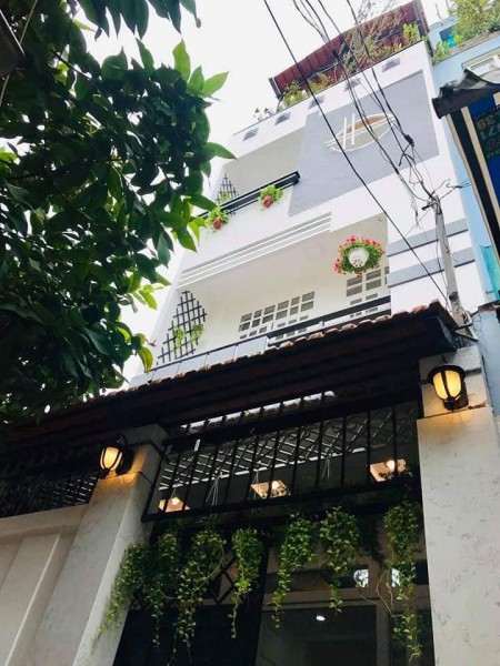 [DUY NHÀ PHỐ HCM] Kẹt tiền bán nhà hẻm 4m Trần Hưng Đạo, Quận 5, 35m2, 4 tầng BTCT lh 0916388813