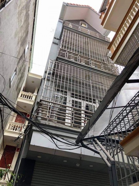 Bán nhà Gốc Đề 38mx4T xây chắc chắn, giá 2.9 tỷ lh 0916010180