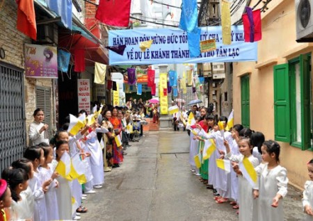 Đi đến slide 4