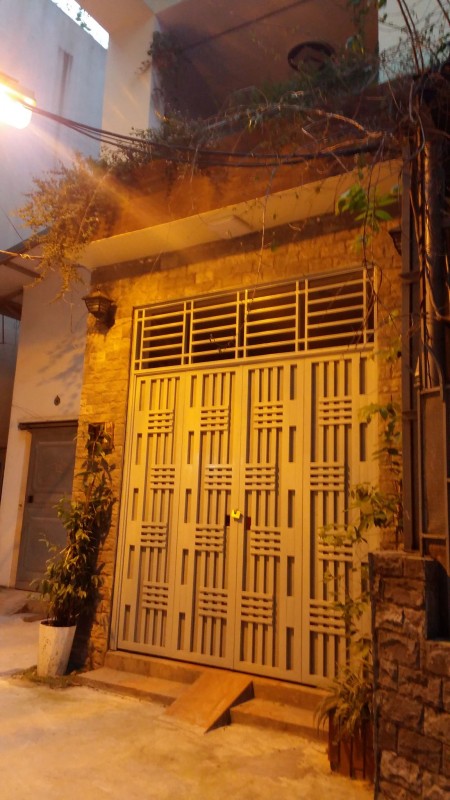 Nhà đẹp long lanh phố Bồ Đề, Long Biên, giá nhỉnh 4 tỷ