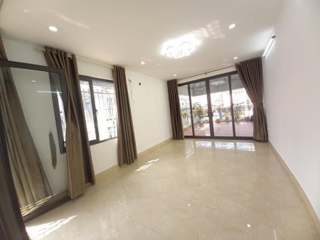 Chỉ 24 tỷ sở hữu ngay 100m MP Quận Hai Bà Trưng, Mặt tiền siêu rộng, KD siêu khủng. Lh 0902229291.