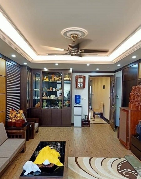 Bán nhà Bồ Đề Long Biên 55m2*4T-Nhà đẹp-Ô tô qua cửa-Ngõ thông