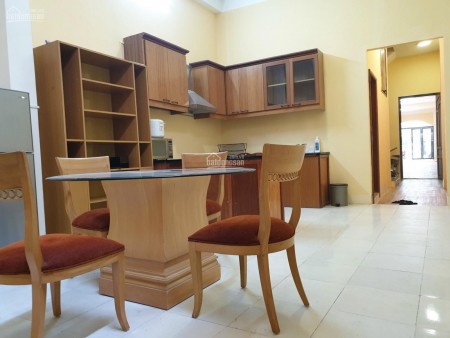 Cho thuê nhà nguyên căn MT đường Nguyễn Oanh, Gò Vấp 8x50m, có nhà kho để đồ thoải mái