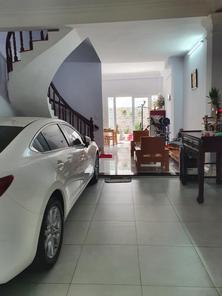 Bán nhà Phố Lê Quang Định Diện Tích: 86m2. LH : 0932155399.
