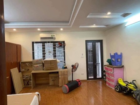 BÁN NHÀ TRẦN ĐẠI NGHĨA 40m2x5T, MT 4m, 10m RA Ô TÔ TRÁNH, NỘI THẤT FULL 5 sao ( 4.45)