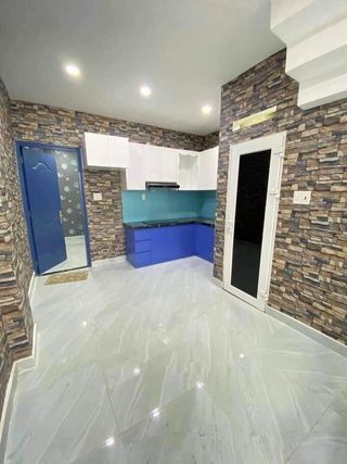 Nhà sát mặt tiền Lê Thánh Tôn, 56m2, 100m ra chợ Bến Thành, 8PN khép kín, chỉ 12 tỷ