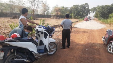 Đất Bình Long Bình Phước bán nhanh lô 2 mặt tiền đường 360m2, 1000m2 giá rẻ . Sổ sẵn