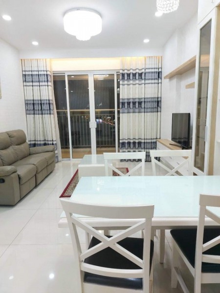 Căn hộ Sunrise City 3 PN, đủ nội thất, view đẹp, giá 19tr/thang