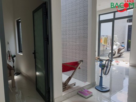 Bán nhà 112m2 đường ô tô ngay chợ nhỏ tân hiệp ĐỒNG NAI DT: 120M2 CHỈ: 3TY390