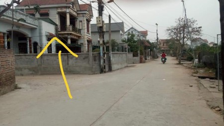 Cần tiền bán nhanh lô đất 2 mặt tiền