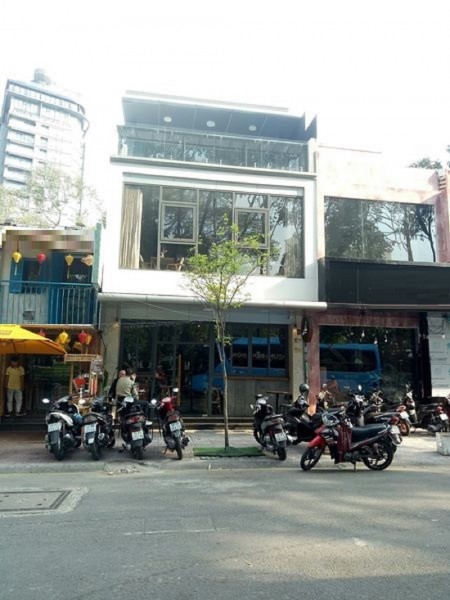,Đường Cống Quỳnh , _ mt 5 x 20 - vị trí thuận lợi kd