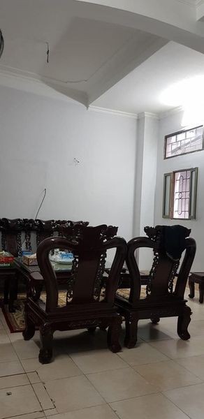 Bán nhà Cự Lôc,Nhà 2 mặt thoáng giá hợp lý