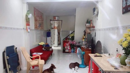 Bán Nhà Quận 6 hẽm ba gác cách đường lớn 1 căn nhà – Gía 4.9 Tỷ
